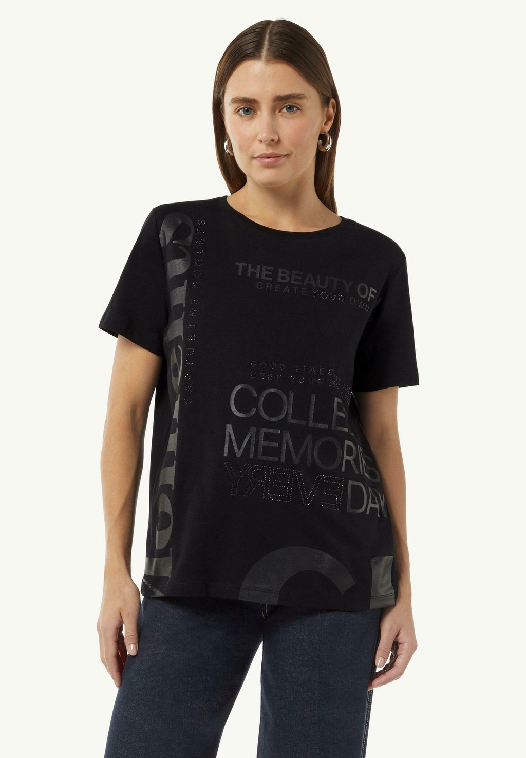 Футболка с принтом MODISCHES MIT FRONT comma casual identity, черный
Футболка с принтом MODISCHES MIT FRONT comma casual identity, черный