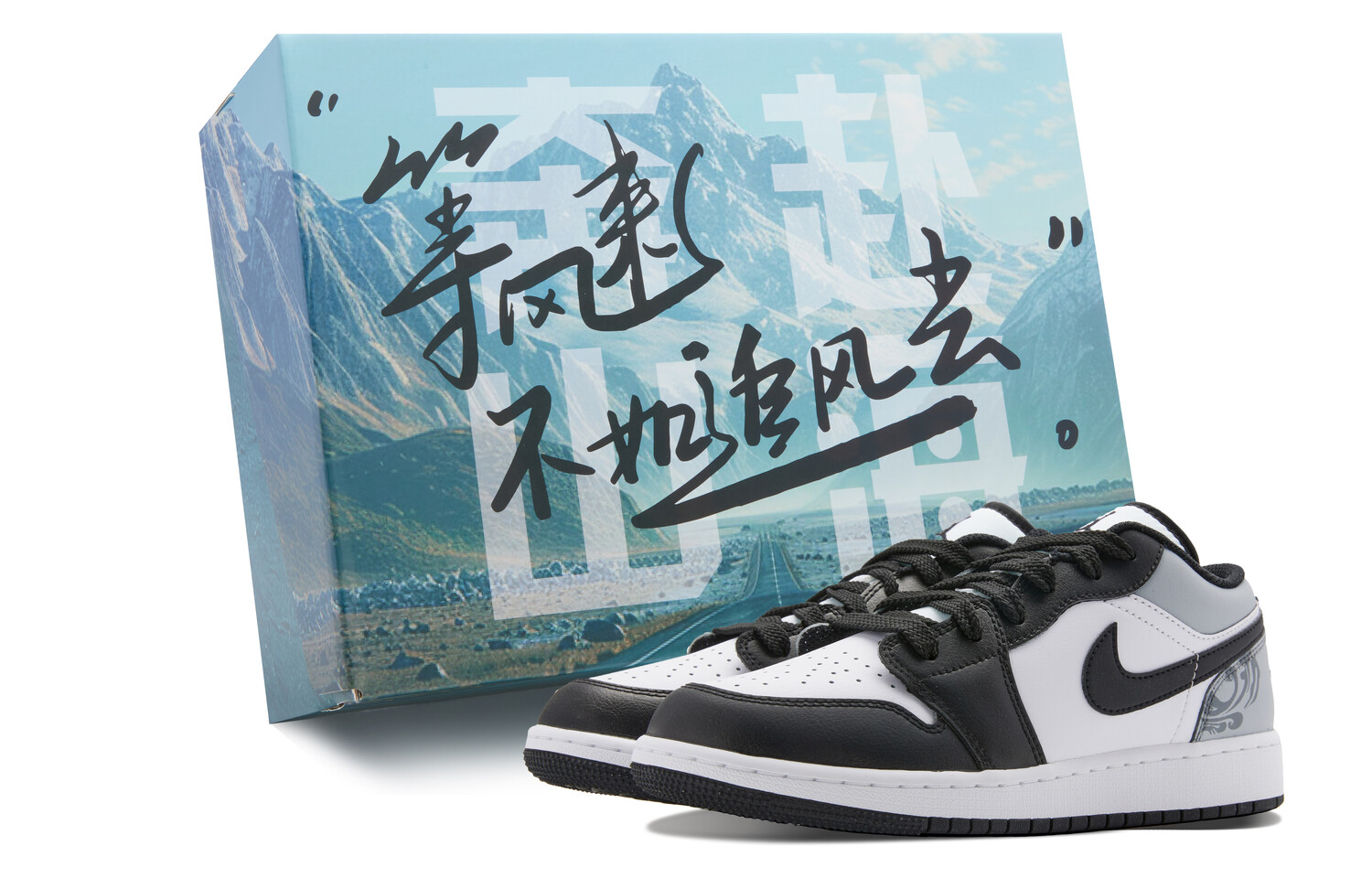 Баскетбольные кроссовки Air 1 для детей, начальная школа Jordan, цвет Black White Gray
Баскетбольные кроссовки Air 1 для детей, начальная школа Jordan, цвет Black White Gray