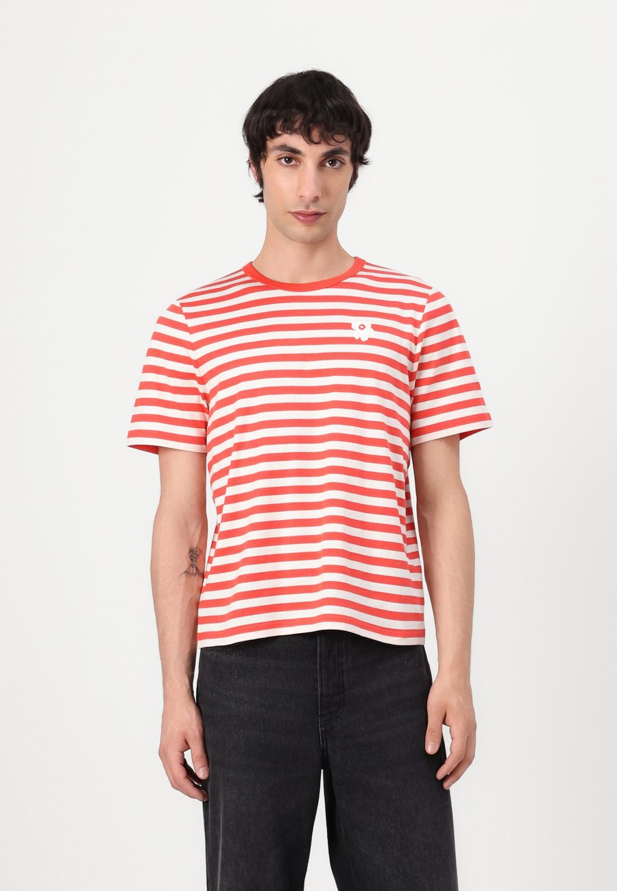 Футболка Marimekko TASARAITA UNIKKO UNISEX , Red/Off White/Red
Футболка Marimekko TASARAITA UNIKKO UNISEX , Red/Off White/Red