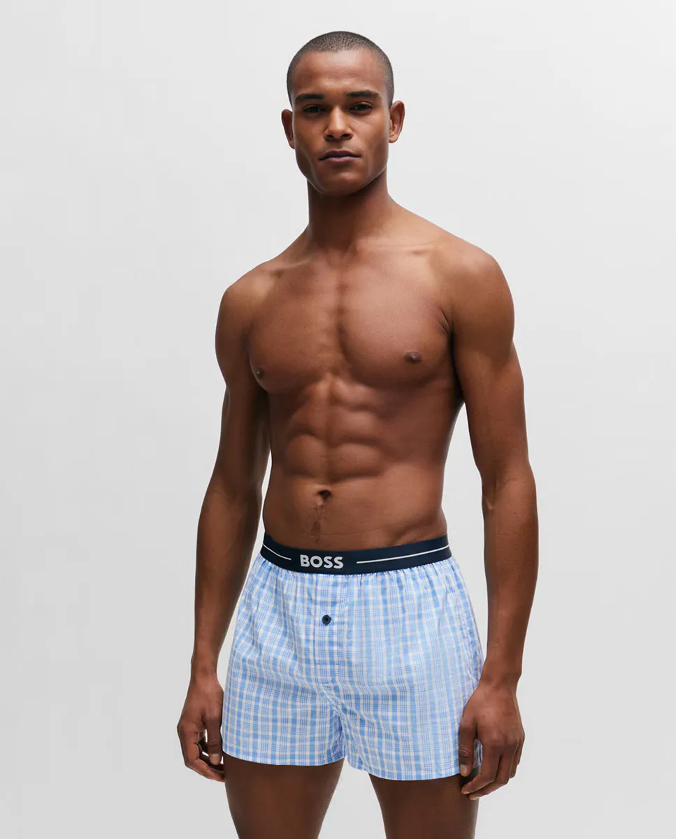 Набор из двух хлопчатобумажных пижамных шорт с логотипом на талии Boss, синий
Набор из двух хлопчатобумажных пижамных шорт с логотипом на талии Boss, синий