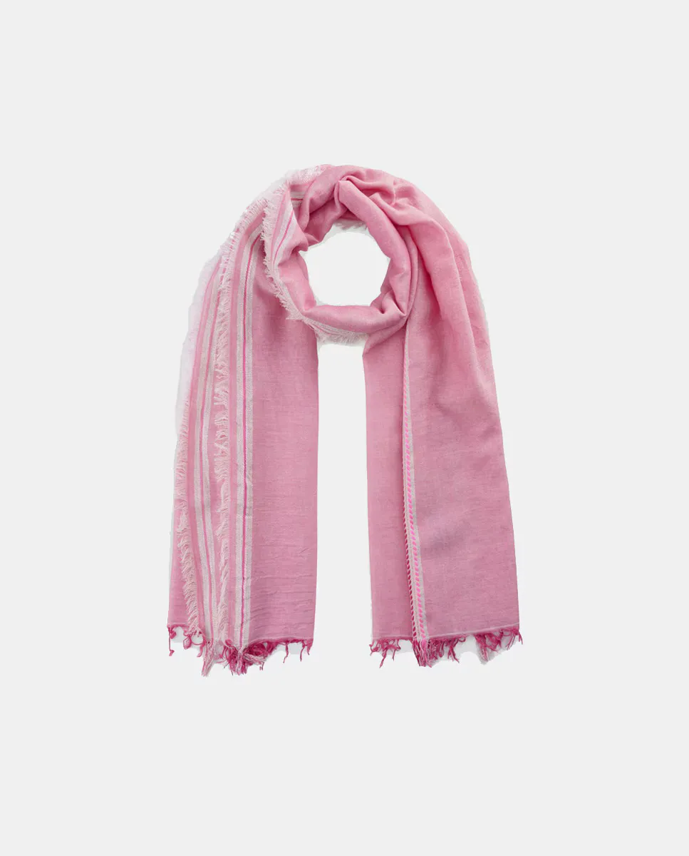 Легкий шарф из хлопковой смеси с полосками и металлизированной нитью Codello, белый
Легкий шарф из хлопковой смеси с полосками и металлизированной нитью Codello, белый