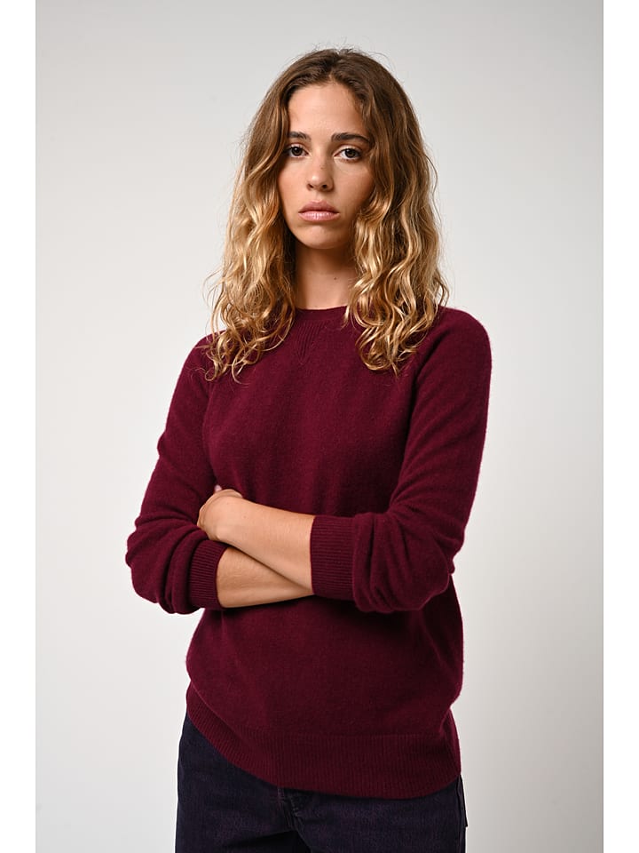 Кашемировый свитер "Этрет" в Бордо AUTHENTIC CASHMERE
Кашемировый свитер "Этрет" в Бордо AUTHENTIC CASHMERE