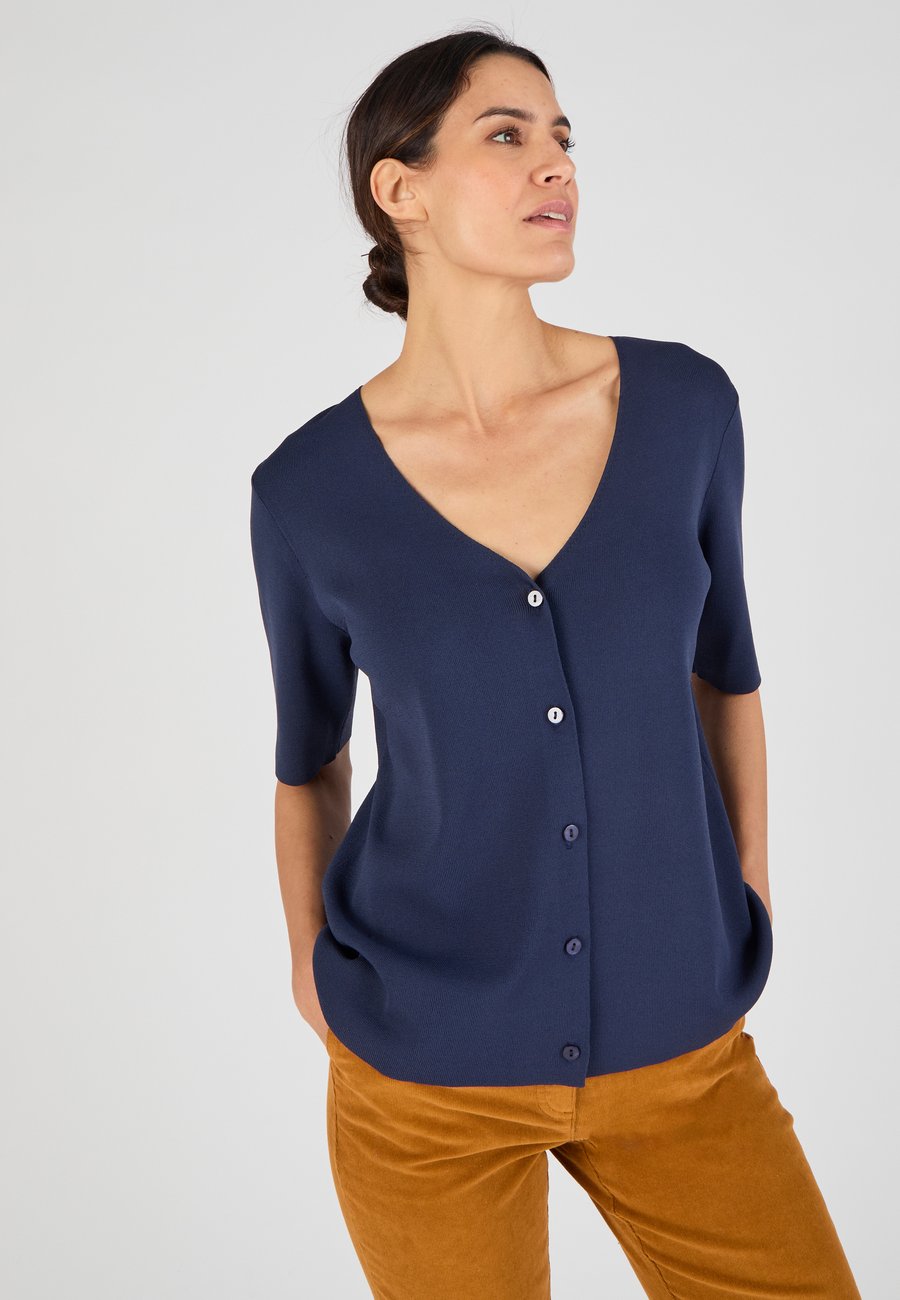 Кардиган Damart Cardigan, Navy/Blue
Кардиган Damart Cardigan, Navy/Blue