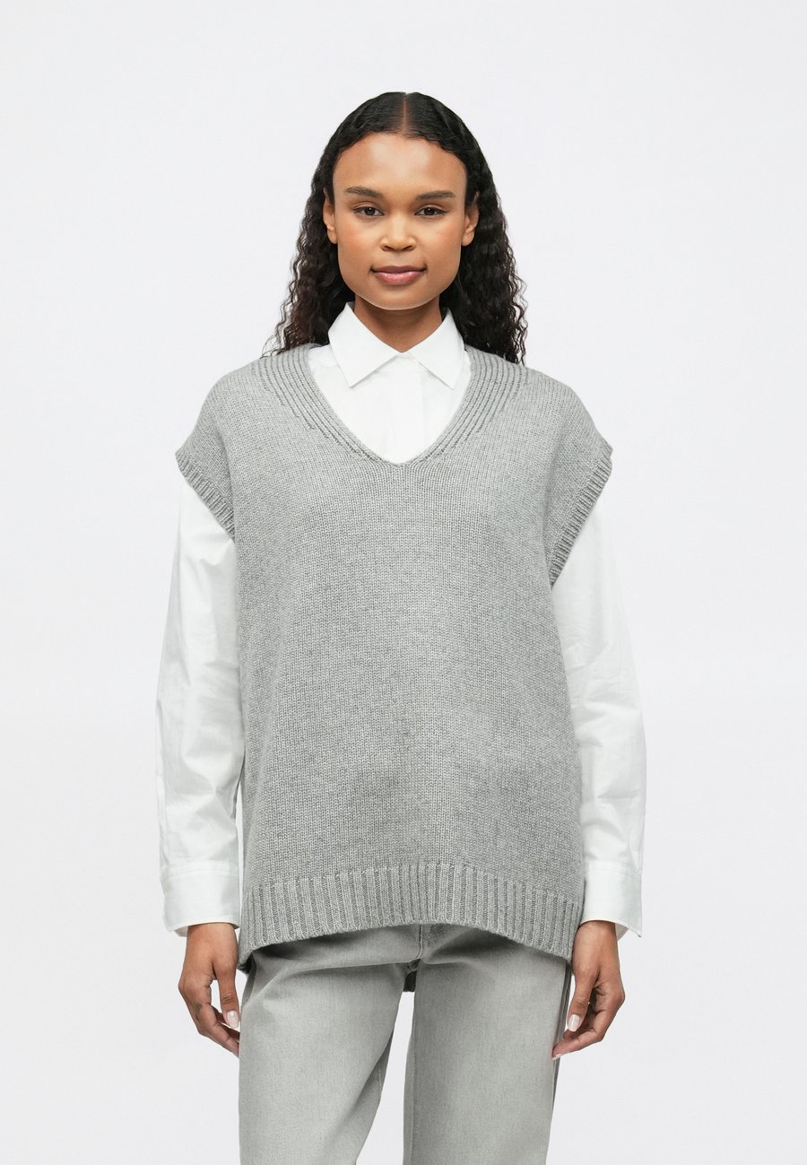 Джемпер HUGO SLIEGE, Open Grey/Grey
Джемпер HUGO SLIEGE, Open Grey/Grey