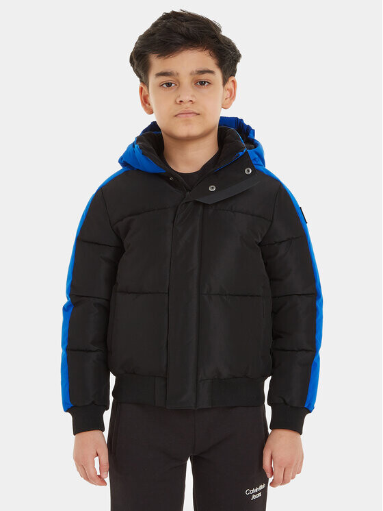 Пуховик стандартного кроя Calvin Klein, черный
Пуховик стандартного кроя Calvin Klein, черный