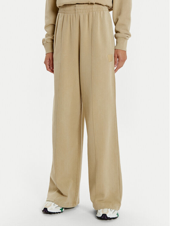 Широкие спортивные брюки Lacoste, бежевый
Широкие спортивные брюки Lacoste, бежевый