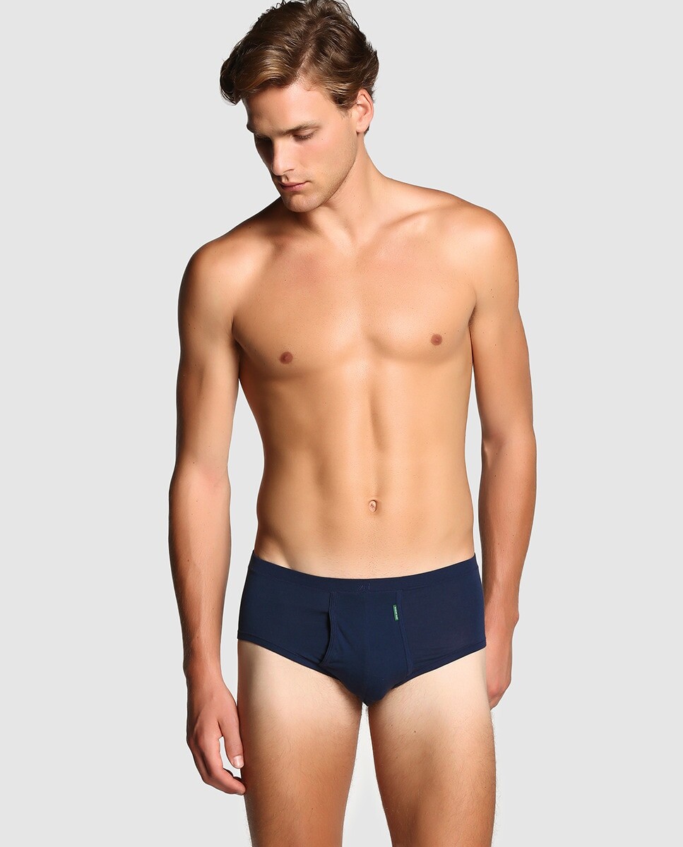 ZD синие мужские открытые слипоны ZD, темно-синий
ZD синие мужские открытые слипоны ZD, темно-синий