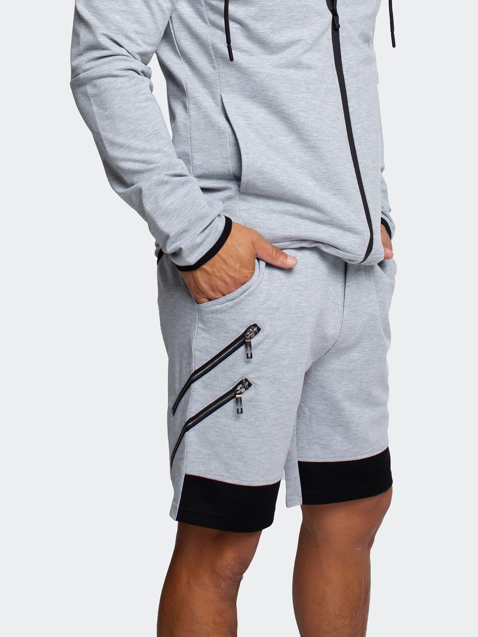 Шорты мужские MACEOO, серый
Шорты мужские MACEOO, серый