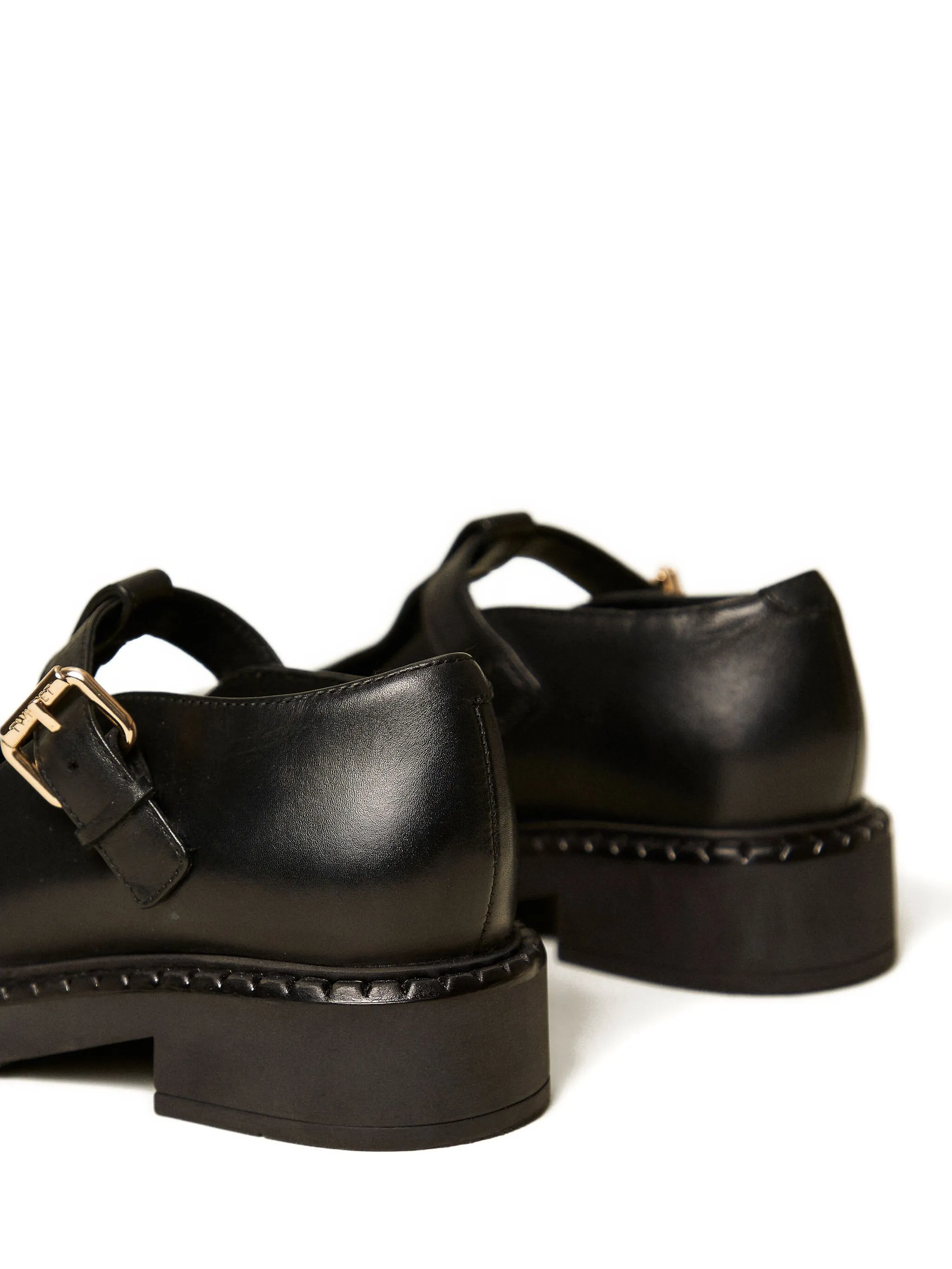 Лоферы с Т-образным ремешком и пряжкой Twinset Kids, черный
Лоферы с Т-образным ремешком и пряжкой Twinset Kids, черный