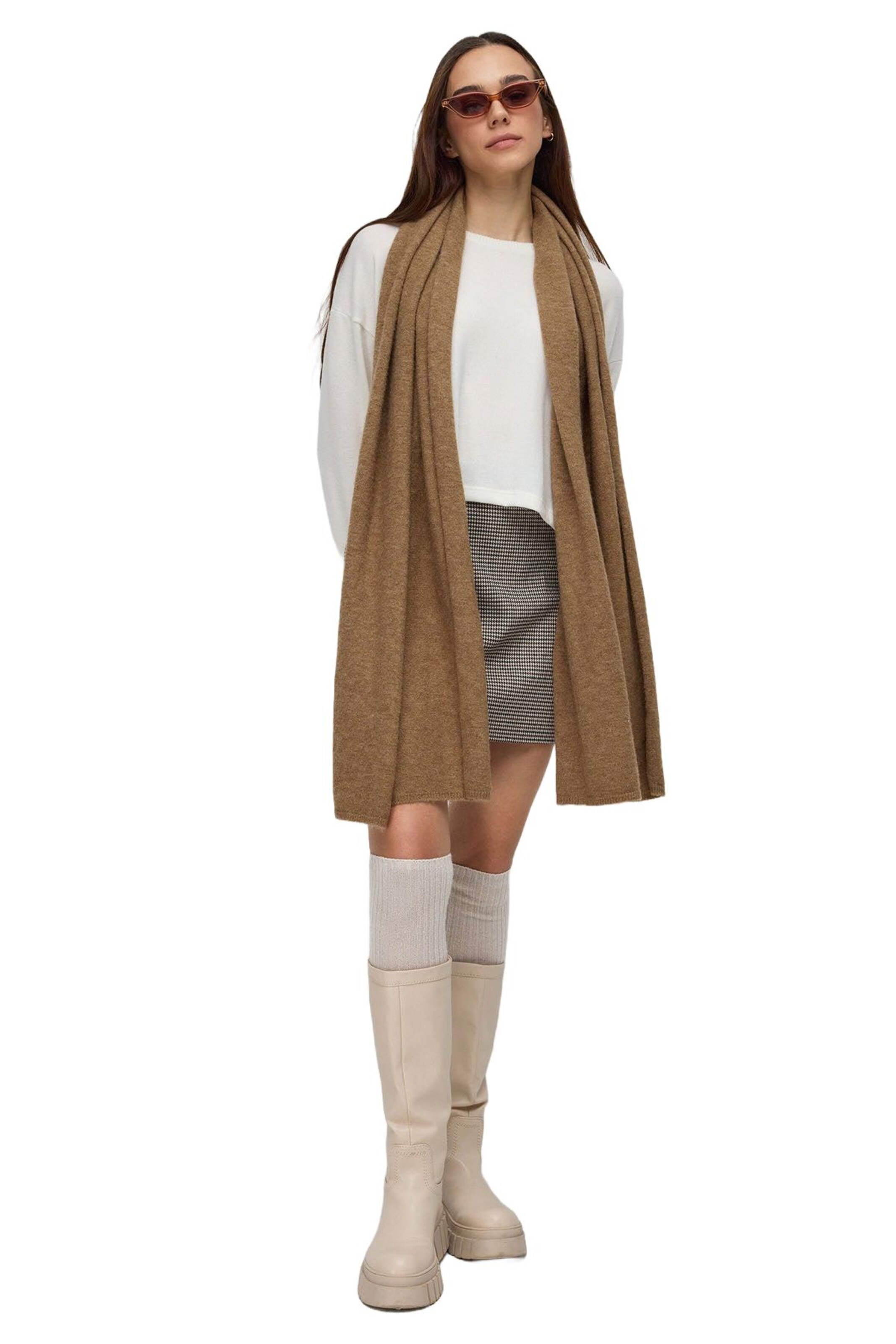 No Matter What Свитер в белом цвете
No Matter What Свитер в белом цвете