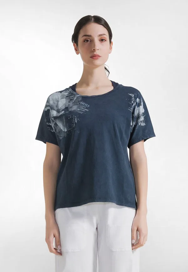 Футболка с графическим принтом под мрамор Deha, Night Blue, Синий, Футболка с графическим принтом под мрамор Deha, Night Blue
Футболка с графическим принтом под мрамор Deha, Night Blue, Синий, Футболка с графическим принтом под мрамор Deha, Night Blue