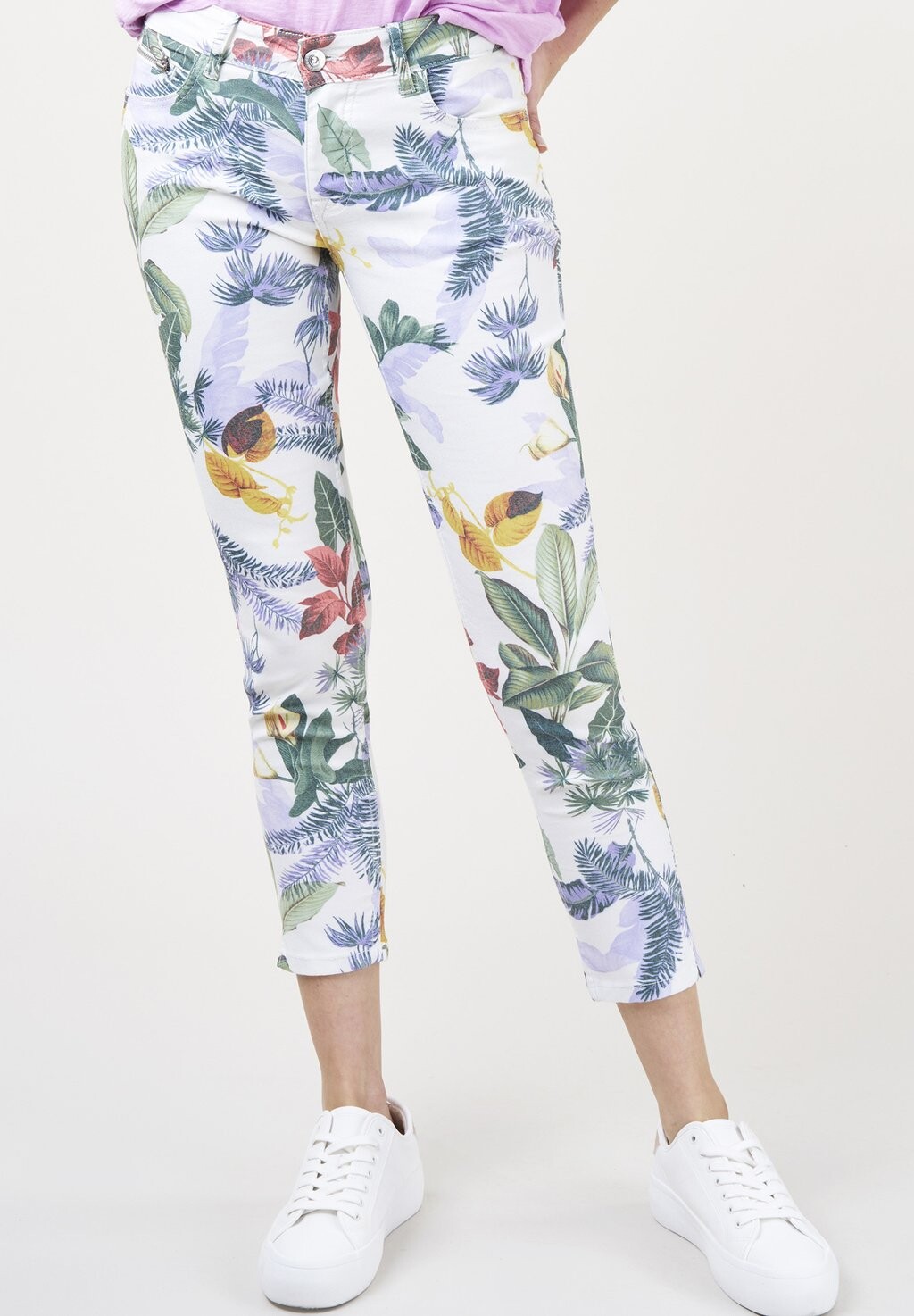 Джинсы Skinny Fit ALICIA Blue Fire, цвет white garden
Джинсы Skinny Fit ALICIA Blue Fire, цвет white garden