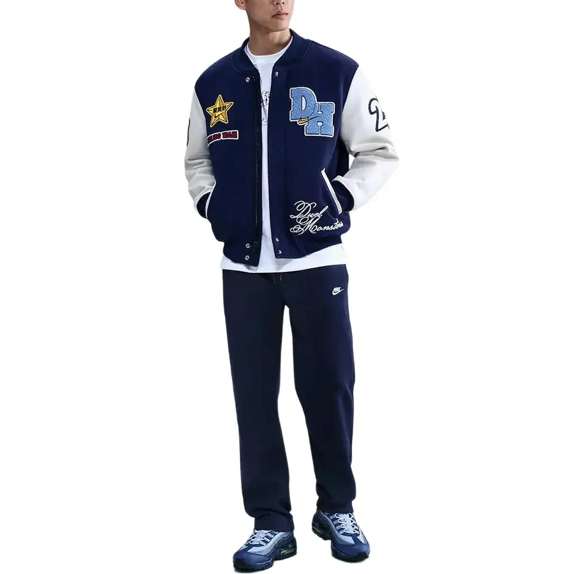 Nike Юношеская куртка Destroyer, Blue Void/Gray White
Nike Юношеская куртка Destroyer, Blue Void/Gray White