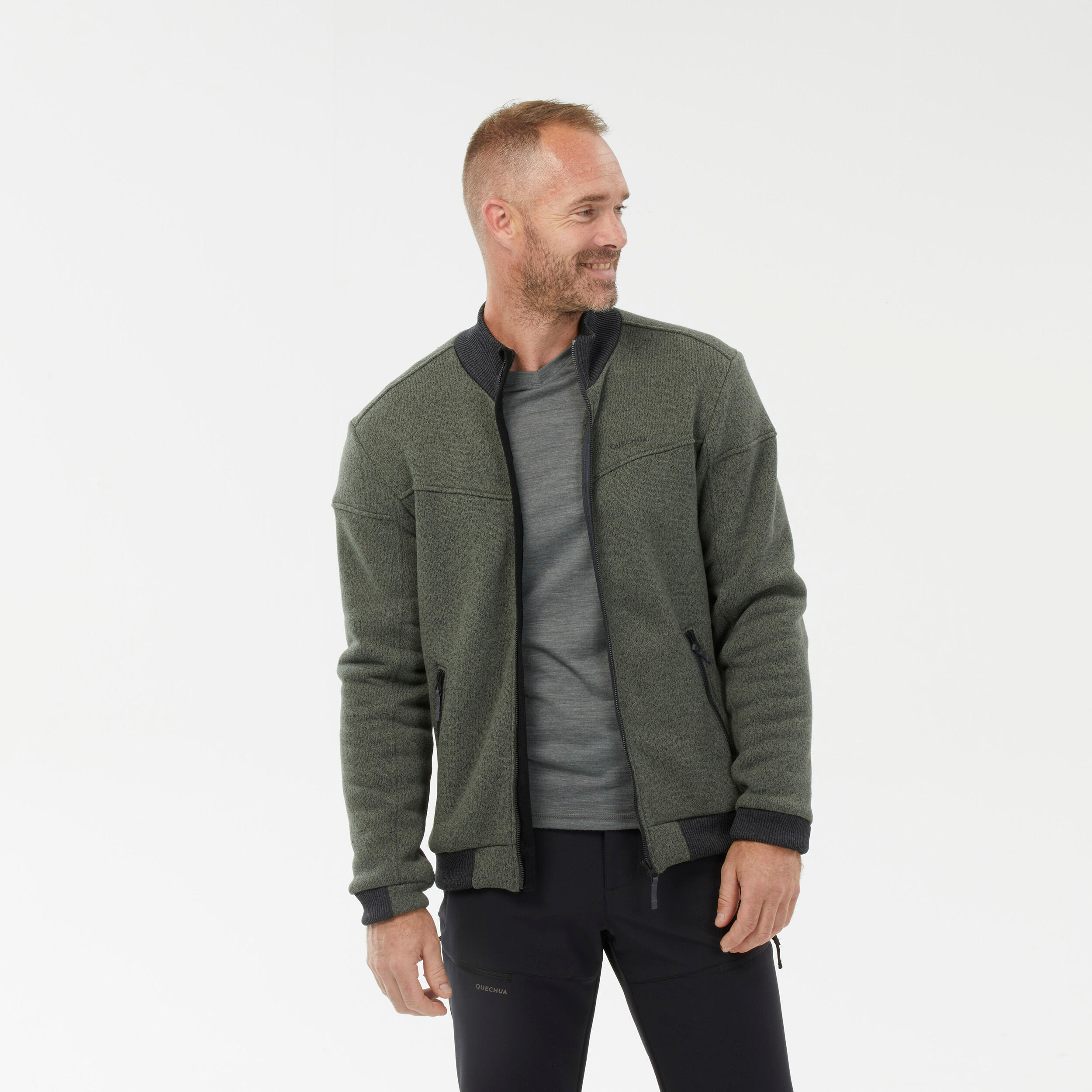 Мужская флисовая утеплённая куртка для походов Quechua NH100 зелёная
Мужская флисовая утеплённая куртка для походов Quechua NH100 зелёная