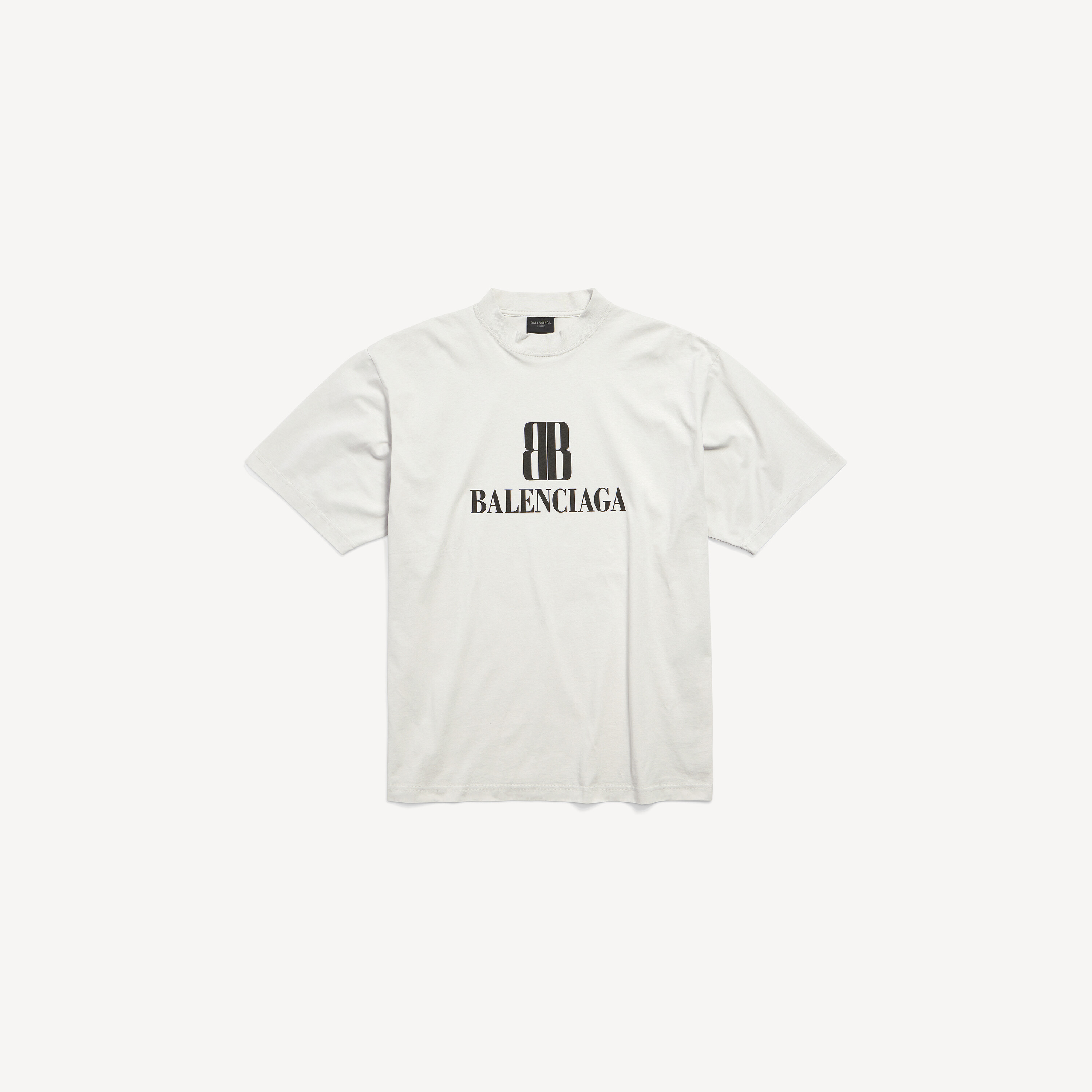 BALENCIAGA Мужская футболка Nano Bb среднего кроя в грязно-белом цвете
BALENCIAGA Мужская футболка Nano Bb среднего кроя в грязно-белом цвете