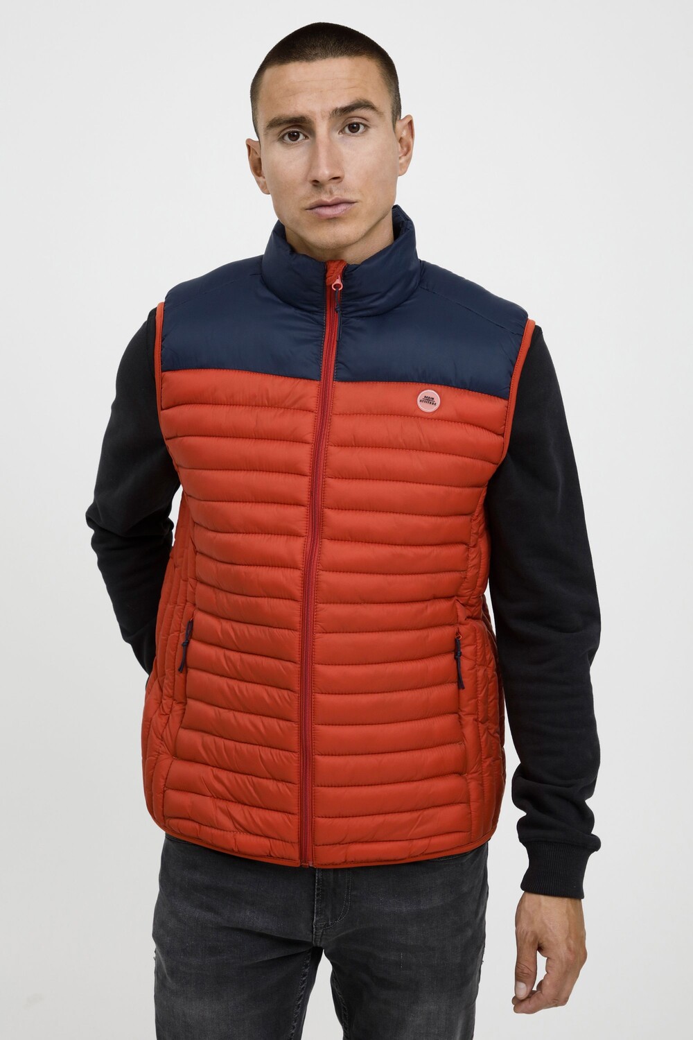 Утепленный жилет BLEND, красный
Утепленный жилет BLEND, красный