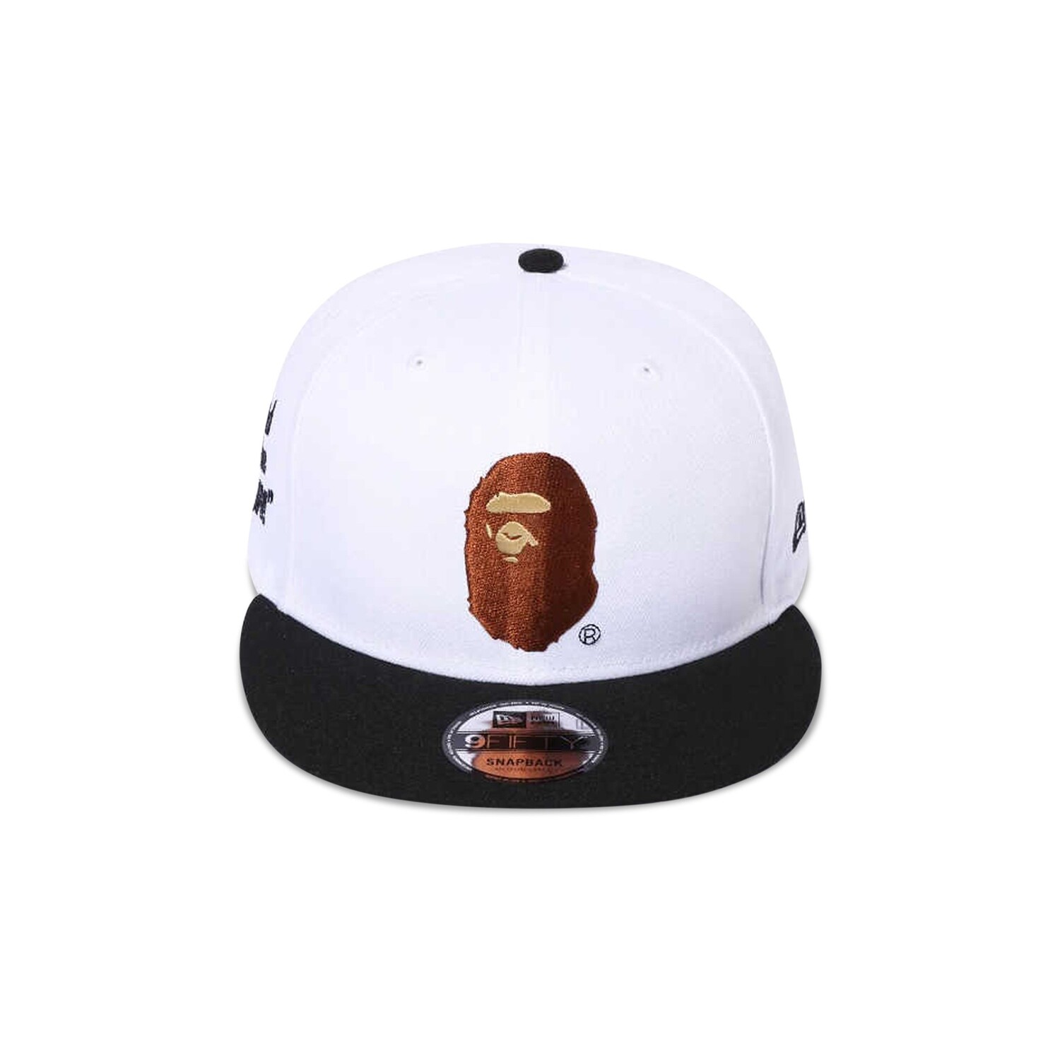 Кепка BAPE x New Era 9FIFTY Белая
Кепка BAPE x New Era 9FIFTY Белая