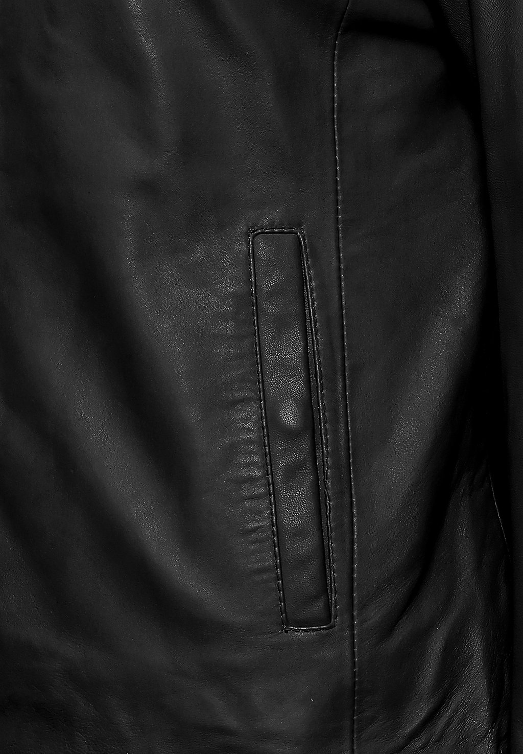 Кожаная куртка Maze, черный
Кожаная куртка Maze, черный