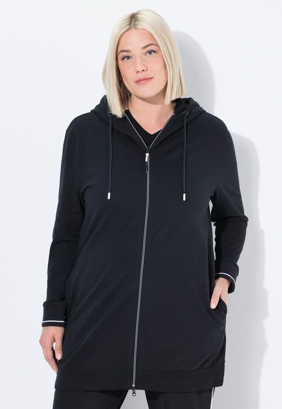 Толстовка Ulla Popken Zip-up sweatshirt, Black
Толстовка Ulla Popken Zip-up sweatshirt, Black