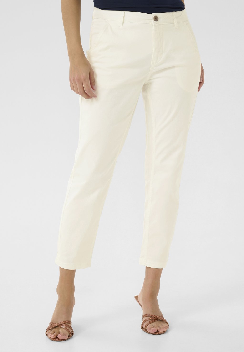 Чиносы BRITA CROPPED Culture, молочный
Чиносы BRITA CROPPED Culture, молочный
