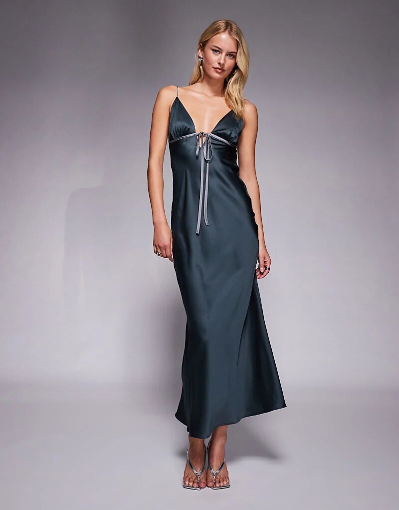 Платье миди ASOS DESIGN, атласное, косой крой, с контрастной завязкой, сланцево-синего цвета
Платье миди ASOS DESIGN, атласное, косой крой, с контрастной завязкой, сланцево-синего цвета