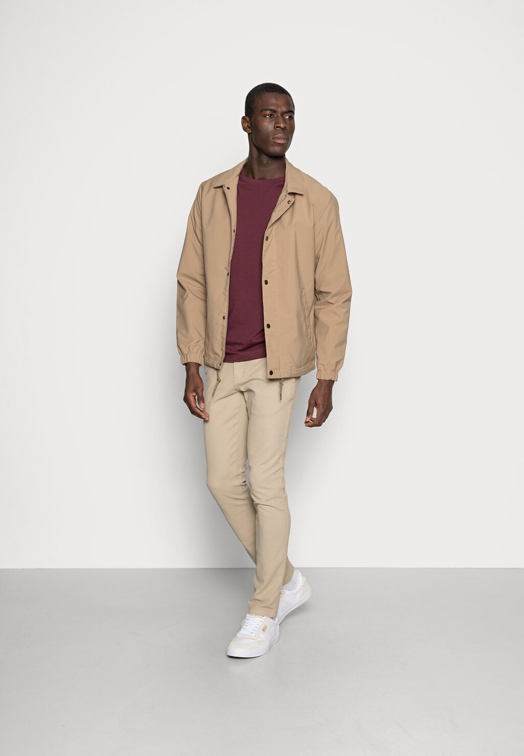 базовая футболка НАБОР 2 Pier One, бордовый, Красный, базовая футболка НАБОР 2 Pier One, бордовый
базовая футболка НАБОР 2 Pier One, бордовый, Красный, базовая футболка НАБОР 2 Pier One, бордовый