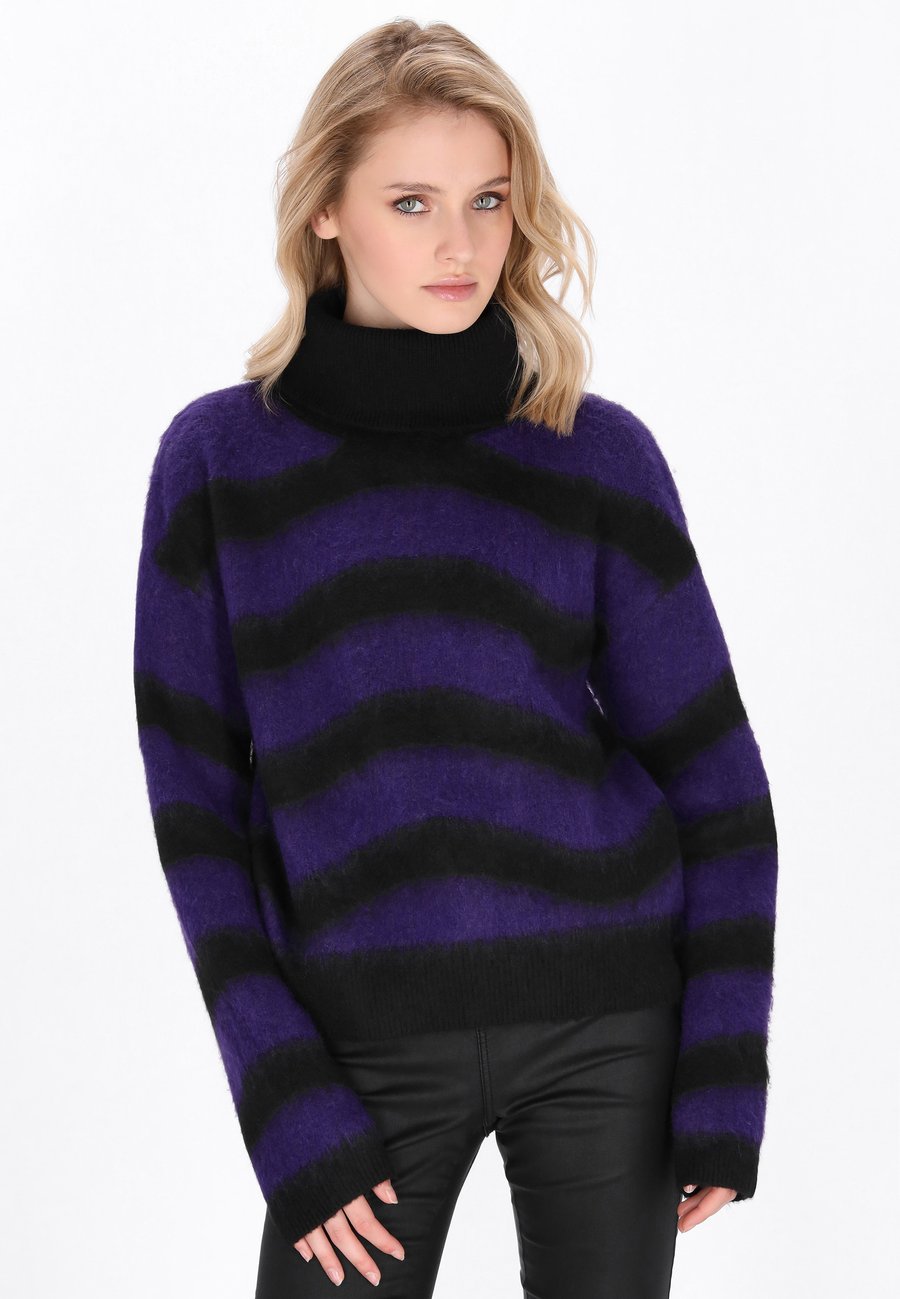 Джемпер myMo ROCKS Jumper, Black/Purple/Black
Джемпер myMo ROCKS Jumper, Black/Purple/Black