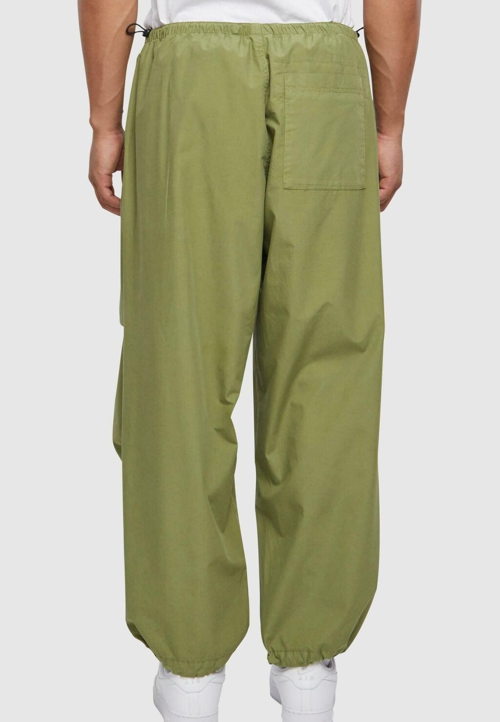 Брюки Urban Classics, Ньюолив
Брюки Urban Classics, Ньюолив