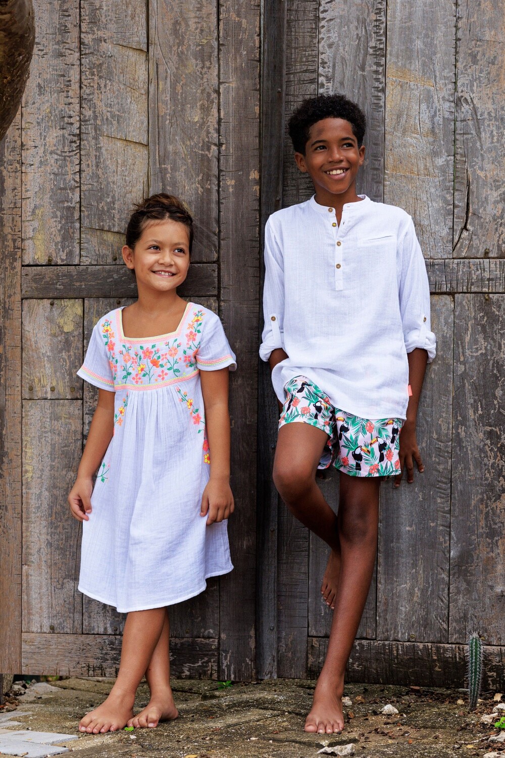 Белое перуанское винтажное платье с короткими рукавами и строчкой Sunuva, белый
Белое перуанское винтажное платье с короткими рукавами и строчкой Sunuva, белый