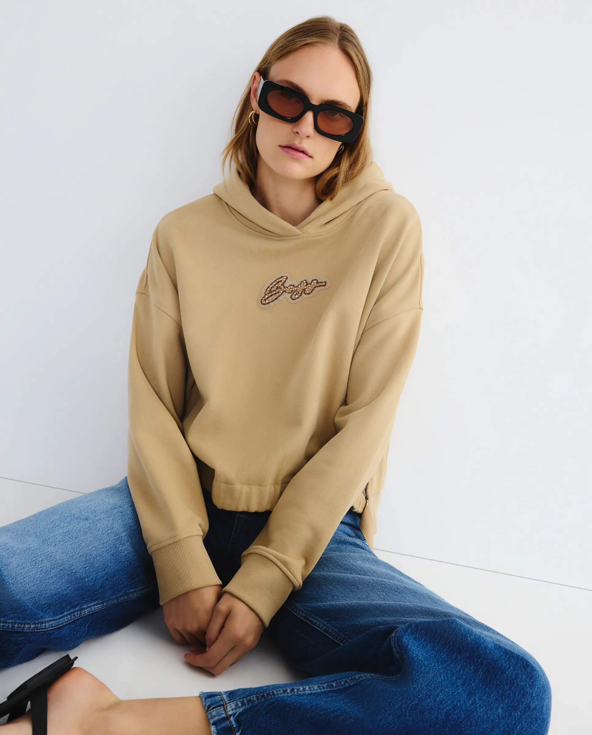 Толстовка с капюшоном и длинными рукавами Boss Orange, светло-коричневый
Толстовка с капюшоном и длинными рукавами Boss Orange, светло-коричневый