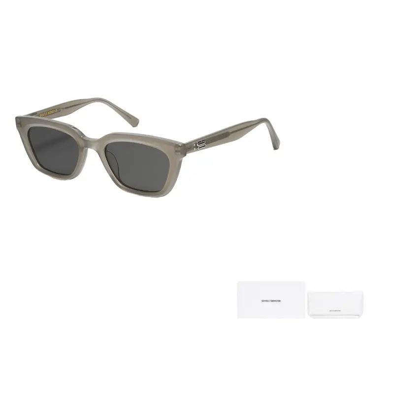 Солнцезащитные очки с тонировкой Hue Gentle Monster, серый
Солнцезащитные очки с тонировкой Hue Gentle Monster, серый