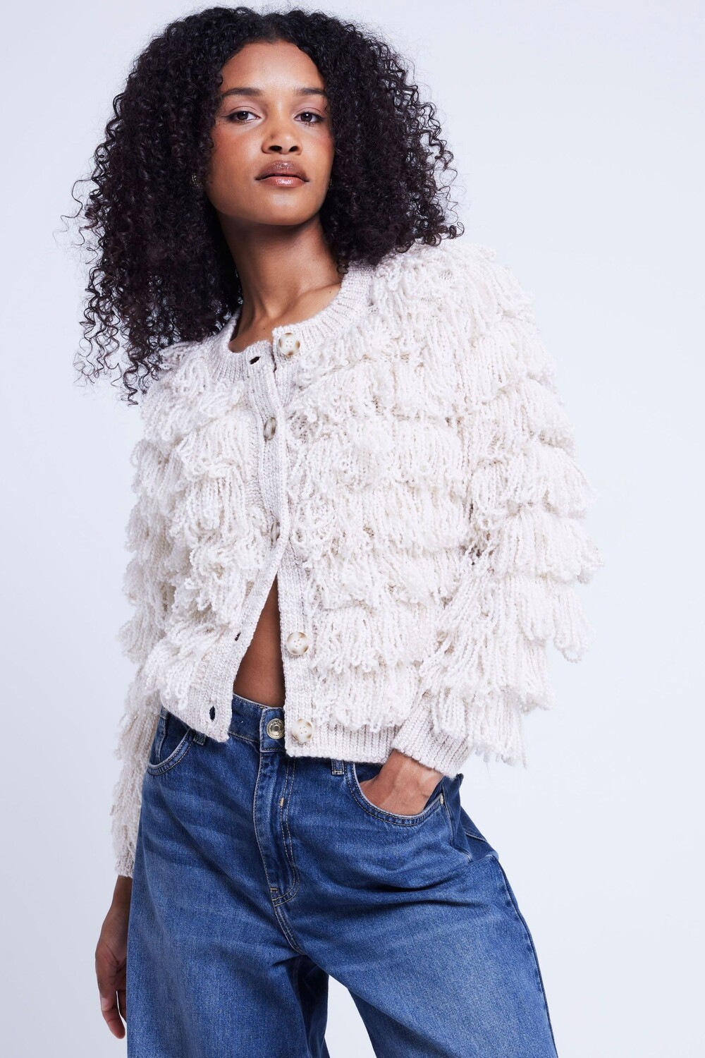 Вязаный кардиган с бахромой River Island, бежевый
Вязаный кардиган с бахромой River Island, бежевый