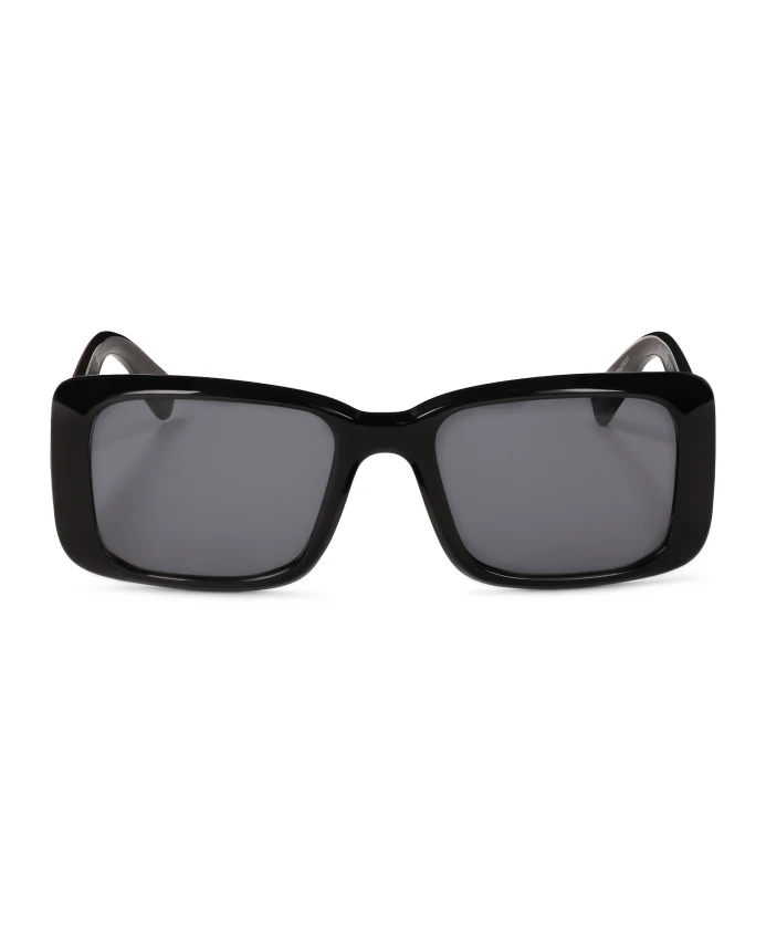 Солнцезащитные очки с толстой оправой Kazar, черный
Солнцезащитные очки с толстой оправой Kazar, черный