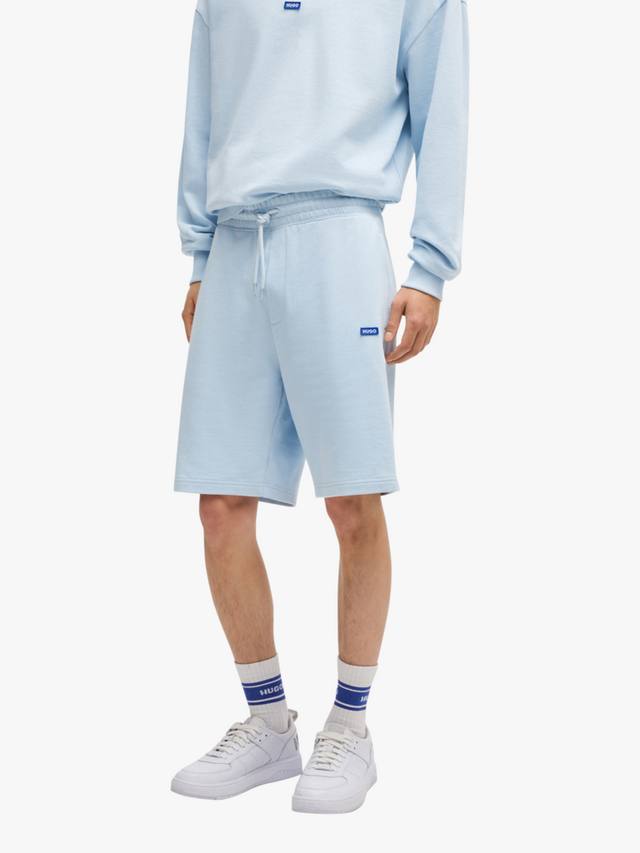 Спортивные шорты обычного покроя из хлопка HUGO BOSS, средний синий
Спортивные шорты обычного покроя из хлопка HUGO BOSS, средний синий