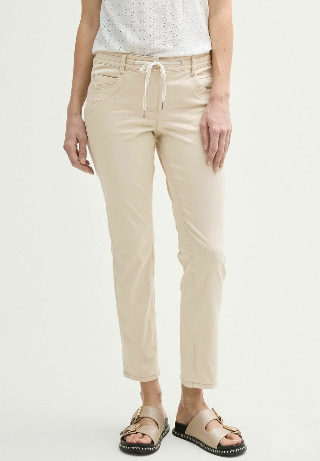 Джинсы облегающего кроя TAPERED TOM TAILOR, бежевый
Джинсы облегающего кроя TAPERED TOM TAILOR, бежевый