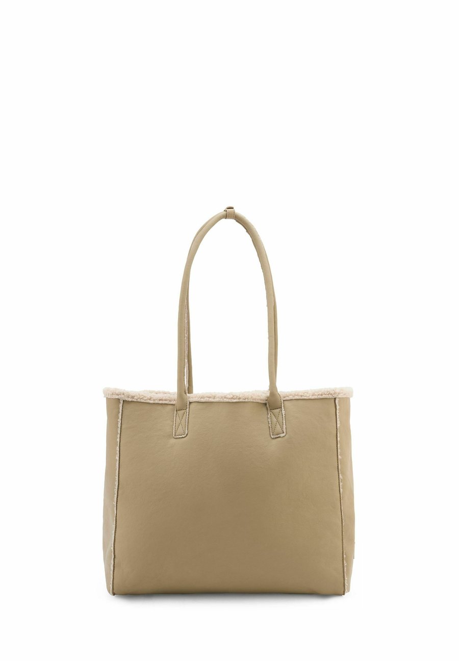 Сумка-шоппер FREDsBRUDER TAKE ALL YOU NEED SHOPPER, Dark Cream/Beige
Сумка-шоппер FREDsBRUDER TAKE ALL YOU NEED SHOPPER, Dark Cream/Beige