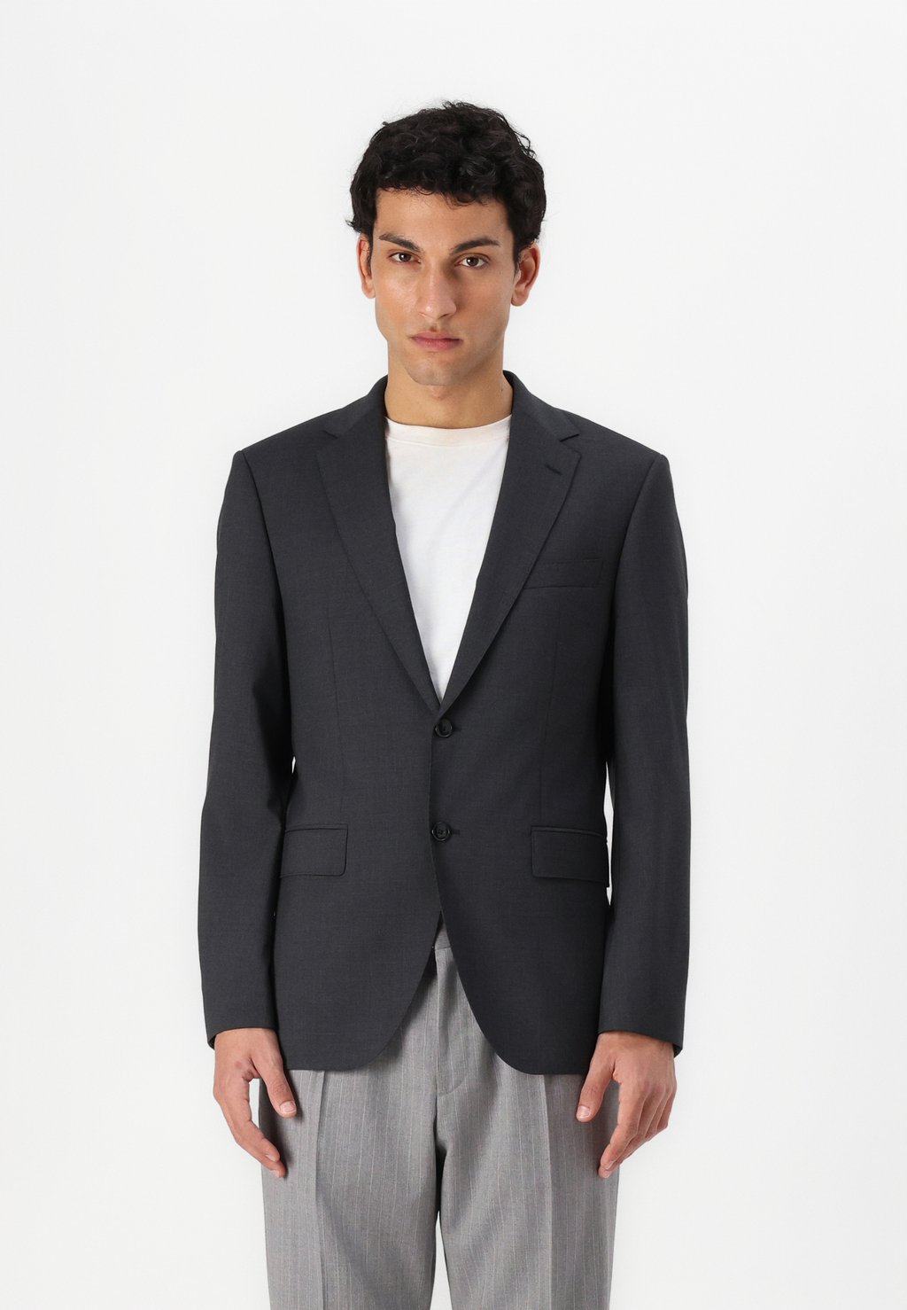 Куртка JECKSON BOSS, темно-серый
Куртка JECKSON BOSS, темно-серый