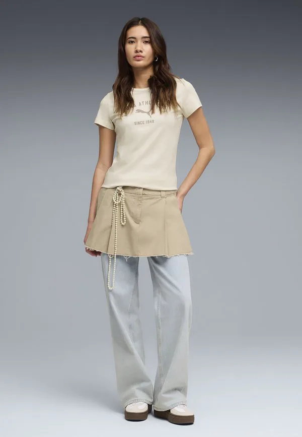 Футболка с графическим принтом "класс" Puma, Alpine Snow, Белый, Футболка с графическим принтом "класс" Puma, Alpine Snow
Футболка с графическим принтом "класс" Puma, Alpine Snow, Белый, Футболка с графическим принтом "класс" Puma, Alpine Snow