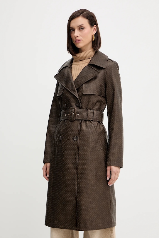 Пальто КАРМЕН Guess, коричневый
Пальто КАРМЕН Guess, коричневый