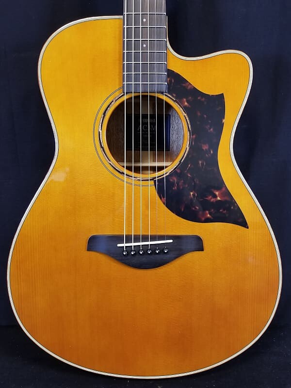 Акустическая гитара Yamaha AC3M VN Concert Cutaway Acoustic/Electric Guitar, All Solid Spruce/Mahogany Body, Vintage Natural, w/Bag 2023
Акустическая гитара Yamaha AC3M VN Concert Cutaway Acoustic/Electric Guitar, All Solid Spruce/Mahogany Body, Vintage Natural, w/Bag 2023