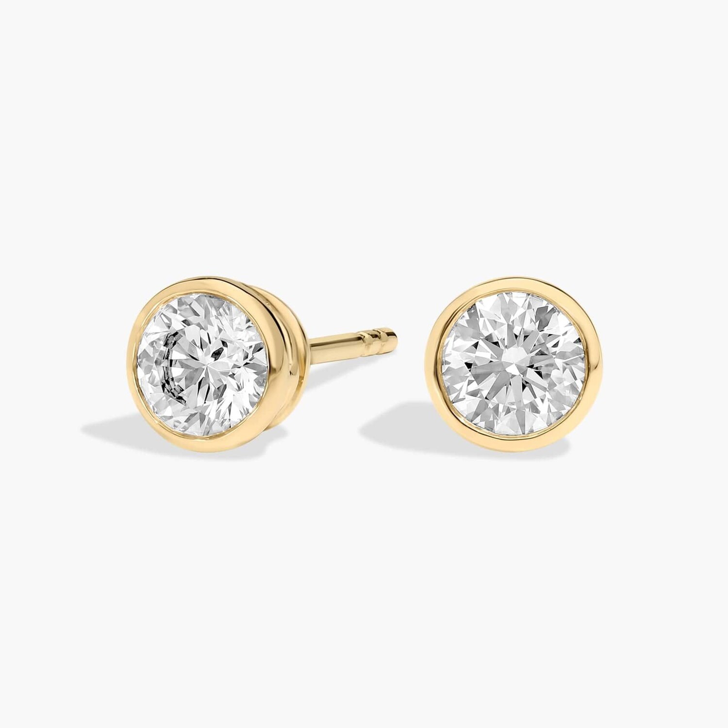 Серьги-гвоздики с выращенными в лаборатории бриллиантами в оправе из желтого золота 14 карат (3/4 карата, два карата - FG / VS2-SI1) Blue Nile
Серьги-гвоздики с выращенными в лаборатории бриллиантами в оправе из желтого золота 14 карат (3/4 карата, два карата - FG / VS2-SI1) Blue Nile