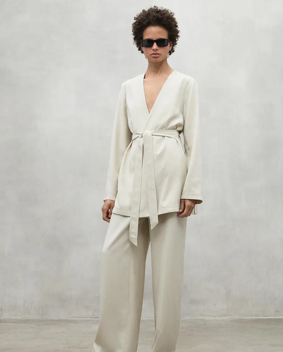 Женские брюки с высокой талией и широким кроем Ecoalf, бежевый
Женские брюки с высокой талией и широким кроем Ecoalf, бежевый