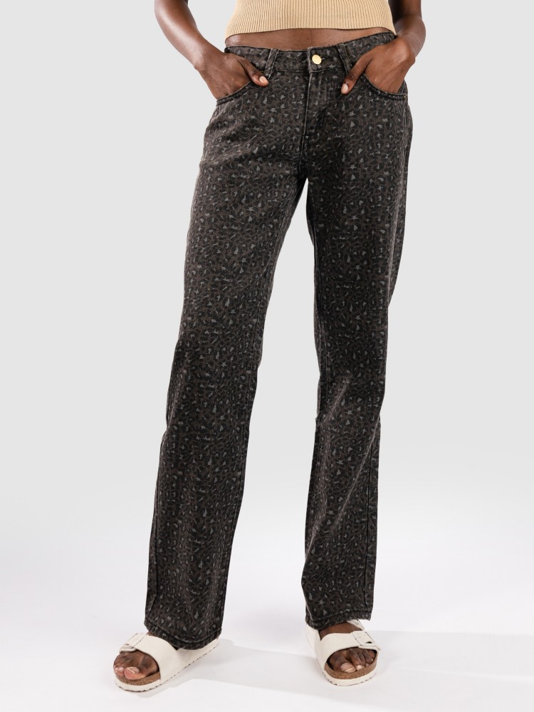 Джинсы Blue Tomato Leo Straight Leg Jeans, dark grey leo
Джинсы Blue Tomato Leo Straight Leg Jeans, dark grey leo