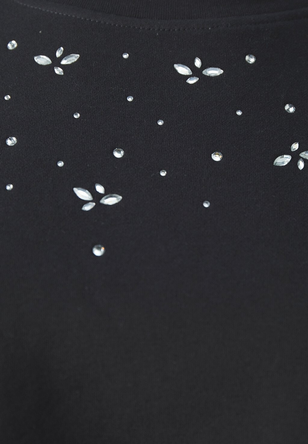 Спортивный свитер ONLSUZI O NECK ONLY, черный
Спортивный свитер ONLSUZI O NECK ONLY, черный