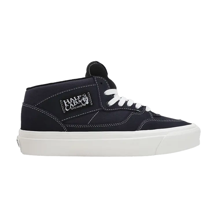Кроссовки Vans Half Cab 33 DX Anaheim Factory - OG Navy, синий
Кроссовки Vans Half Cab 33 DX Anaheim Factory - OG Navy, синий