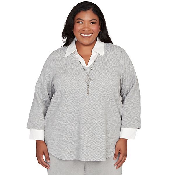 Плюс сайз топ 2 в 1 с узором жаккард и ожерельем Alfred Dunner
Плюс сайз топ 2 в 1 с узором жаккард и ожерельем Alfred Dunner