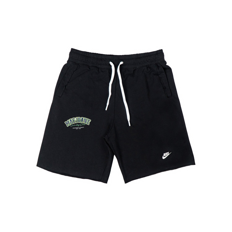 Повседневные шорты мужские черные Nike
Повседневные шорты мужские черные Nike