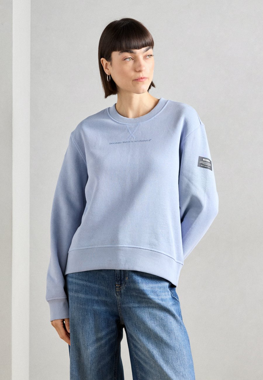 Толстовка Ecoalf ALBOR WOMAN, Blue Lilac/Light Blue
Толстовка Ecoalf ALBOR WOMAN, Blue Lilac/Light Blue