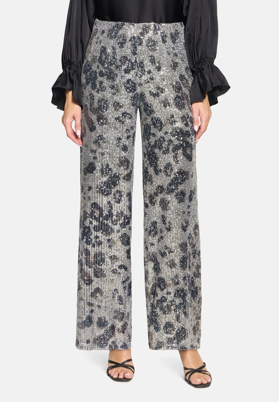 Брюки Betty Barclay IM GLITZER-LOOK, Beige Taupe/Beige
Брюки Betty Barclay IM GLITZER-LOOK, Beige Taupe/Beige