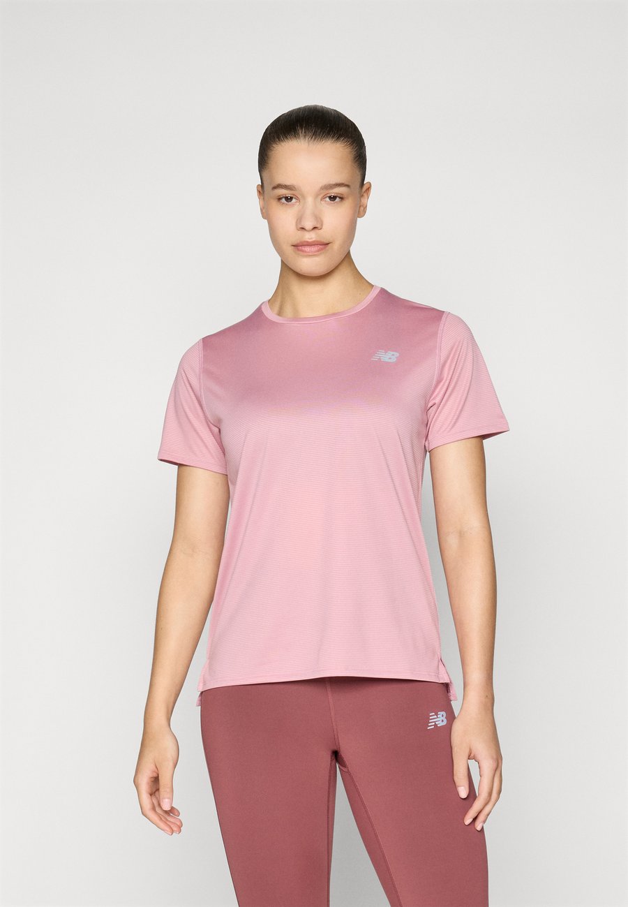 Футболка New Balance Sports T-shirt, Pink Taffy/Pink
Футболка New Balance Sports T-shirt, Pink Taffy/Pink